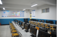 河北外国语学院附属中学计算机网络工程实训室