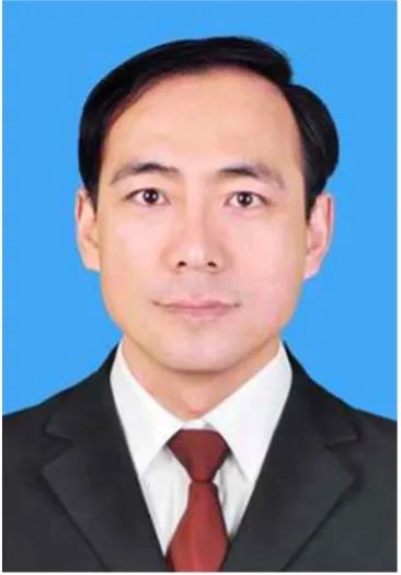 河北外国语学院附属中学化学教师：张文平